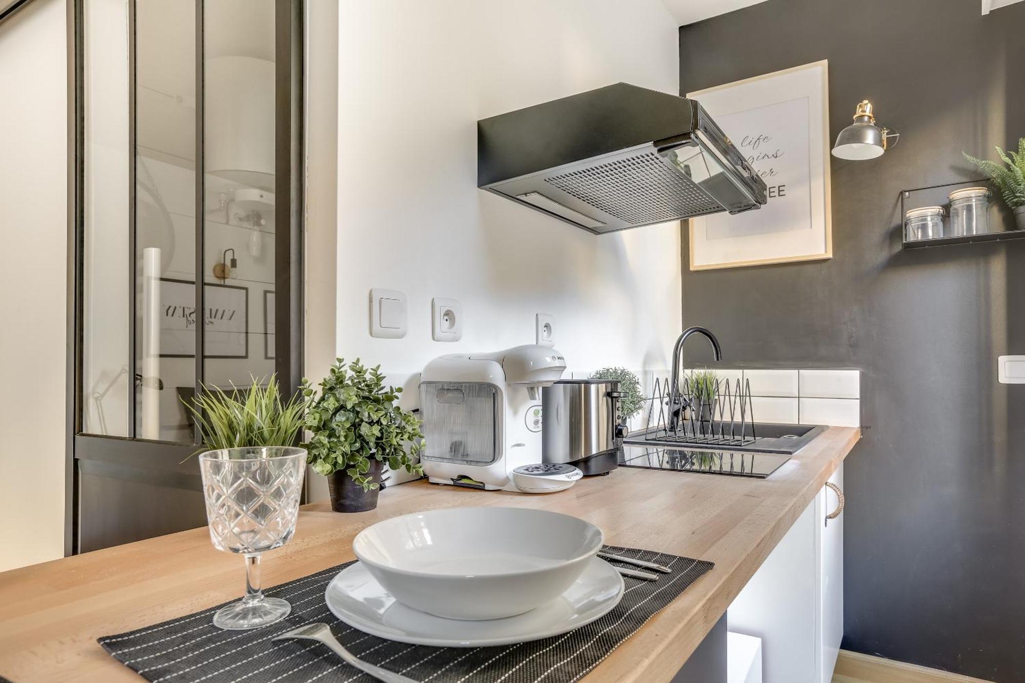 Suites Independantes Toutes Equipees Leopold Ou Carnot Nancy Esterno foto