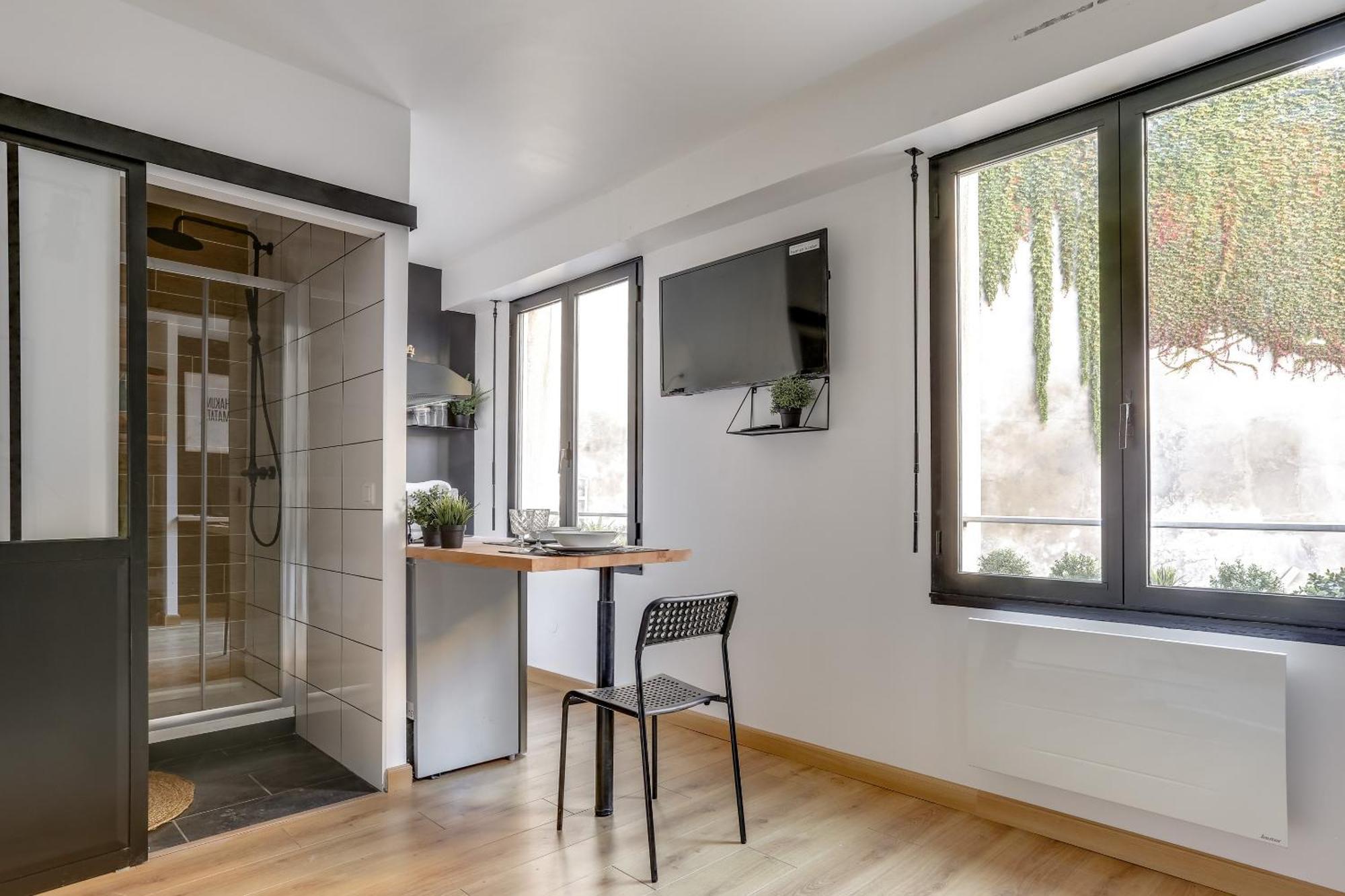Suites Independantes Toutes Equipees Leopold Ou Carnot Nancy Esterno foto