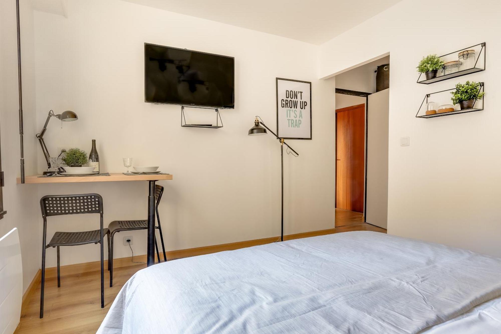 Suites Independantes Toutes Equipees Leopold Ou Carnot Nancy Esterno foto